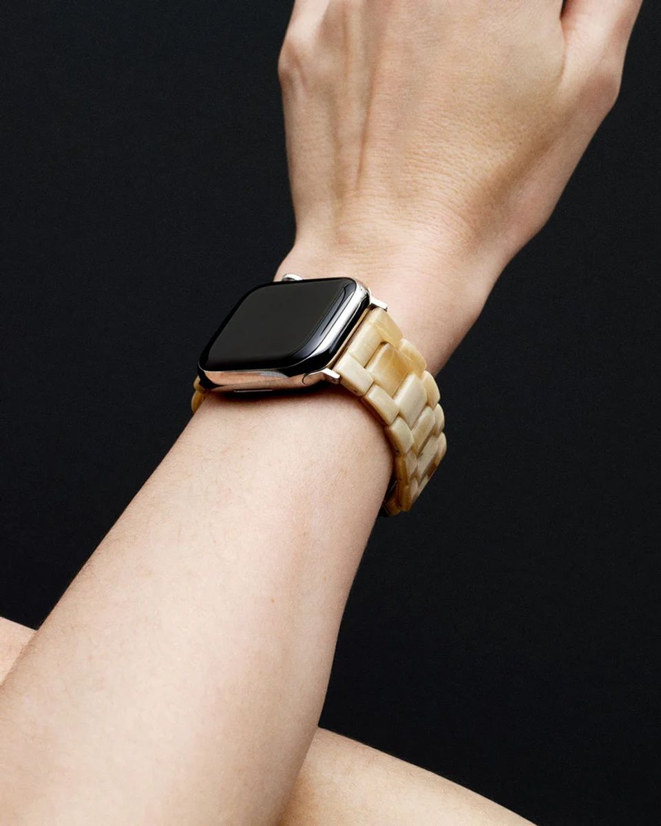 Machete Band in Sand Shell — ремешок для Apple Watch
