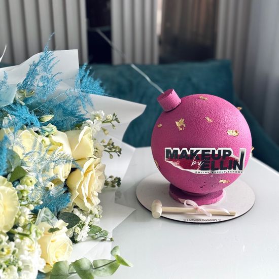 Шоу-торт бомба с логотипом корпоративный