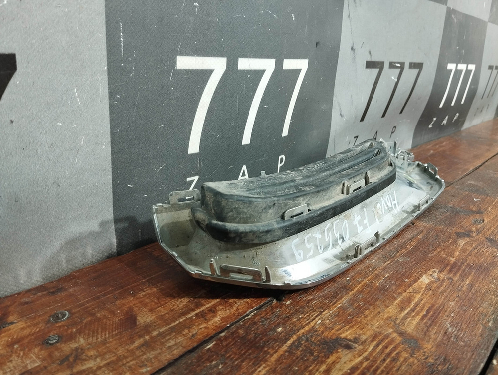 Накладка заднего бампера правая Haval F7 1 19-22 Б/У Оригинал 2804146XKQ00A