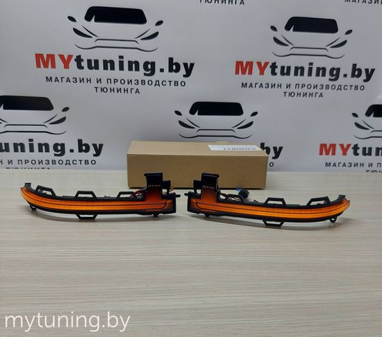 Повторители указателей поворота в зеркала для BMW X3 / X4 / X5 / X6 LED динамические темные