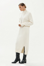 51722 Платье женское (молочный)