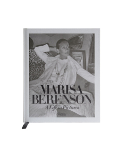 Marisa Berenson: A Life in Pictures. Фотоальбом-мемуары (на английском языке)