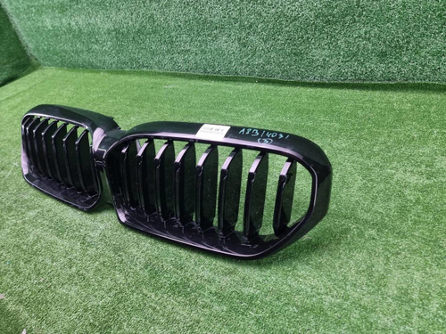 Решетка радиатора BMW 5er G30 (2020-2023)