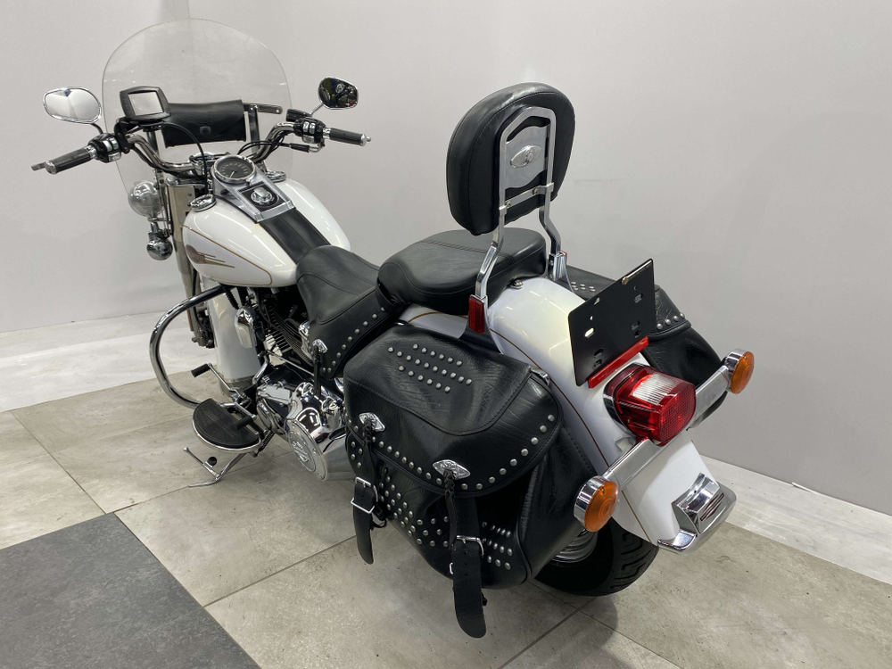 Harley-Davidson Heritage FLSTC1580 , 2006