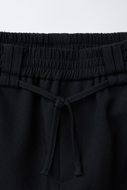 ZARA БАЗОВЫЕ КОСТЮМНЫЕ БРЮКИ , ЧЕРНЫЙ