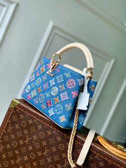 Louis Vuitton Capucines BB