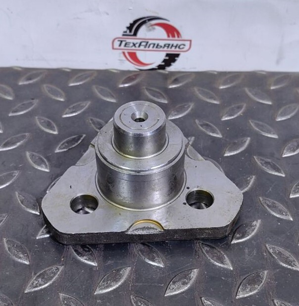 Шкворень поворотный нижний 11709450