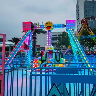 Маятник 360 аттракцион «Космическая одиссея», 6 мест, 5×5×3,5 м