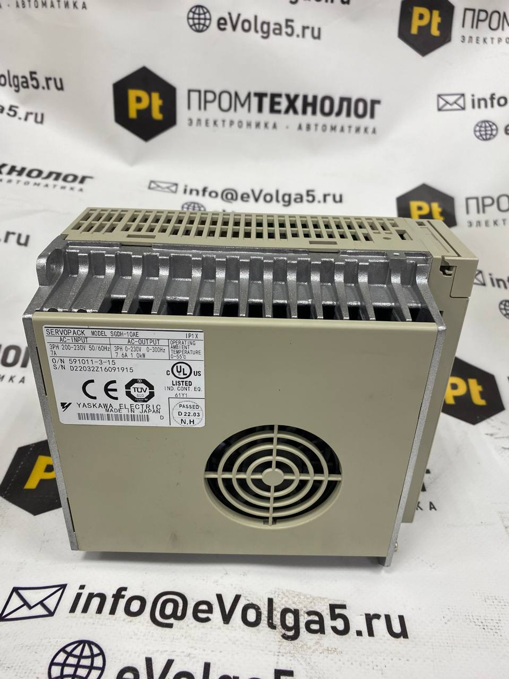 YASKAWA ELECTRIC SGDH-10AE** б/у