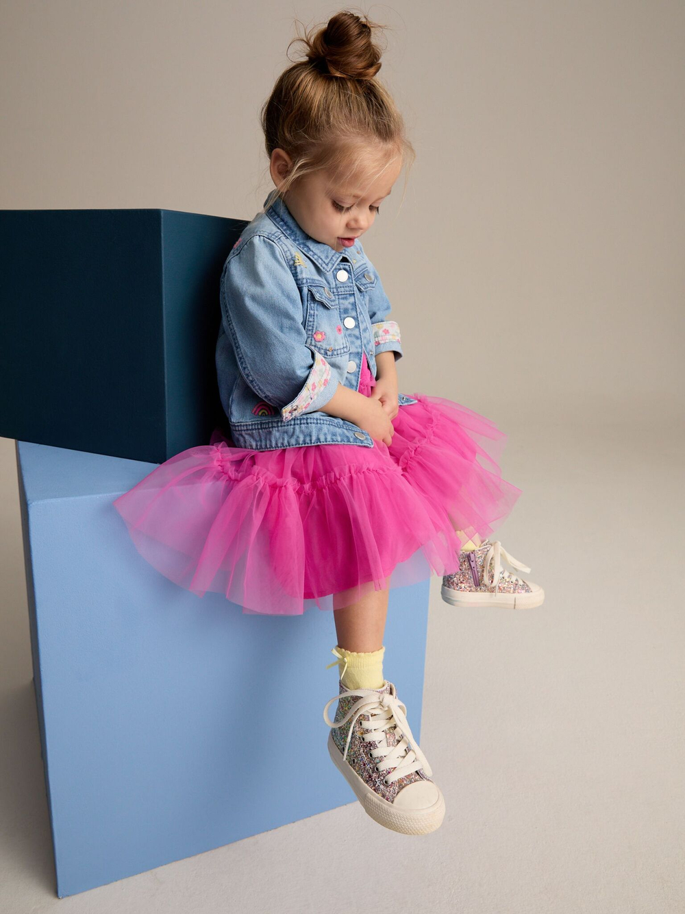 Куртка джинсовая с вышивкой для девочки Next E25-108, Синий