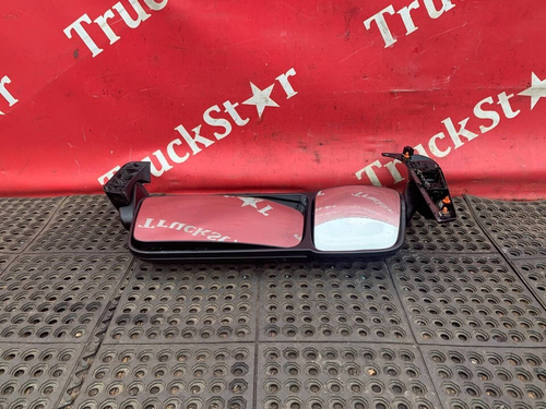 Зеркало заднего вида боковое левое 2020г