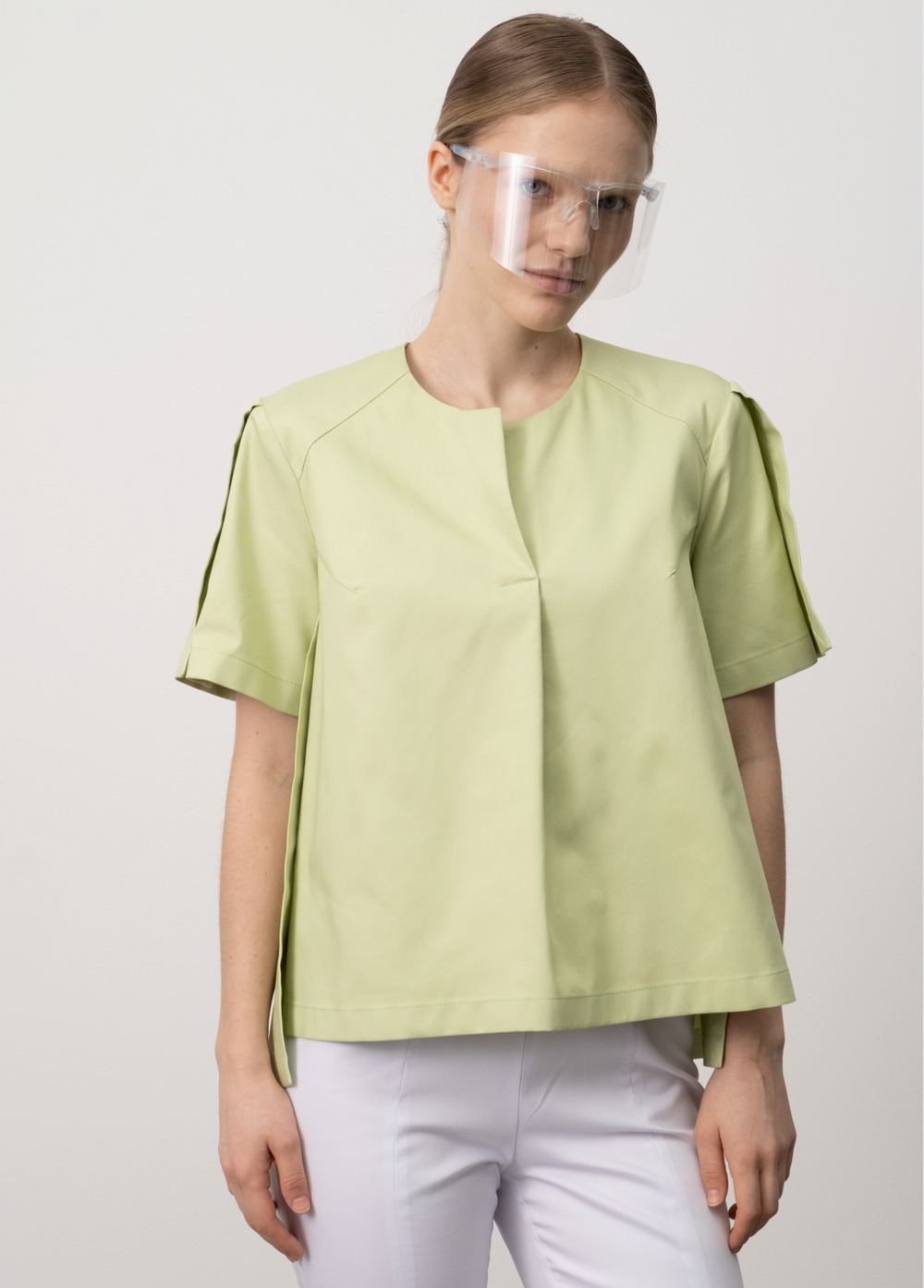 Медицинская туника летящая