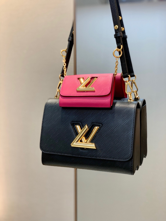 Louis Vuitton Twist MM