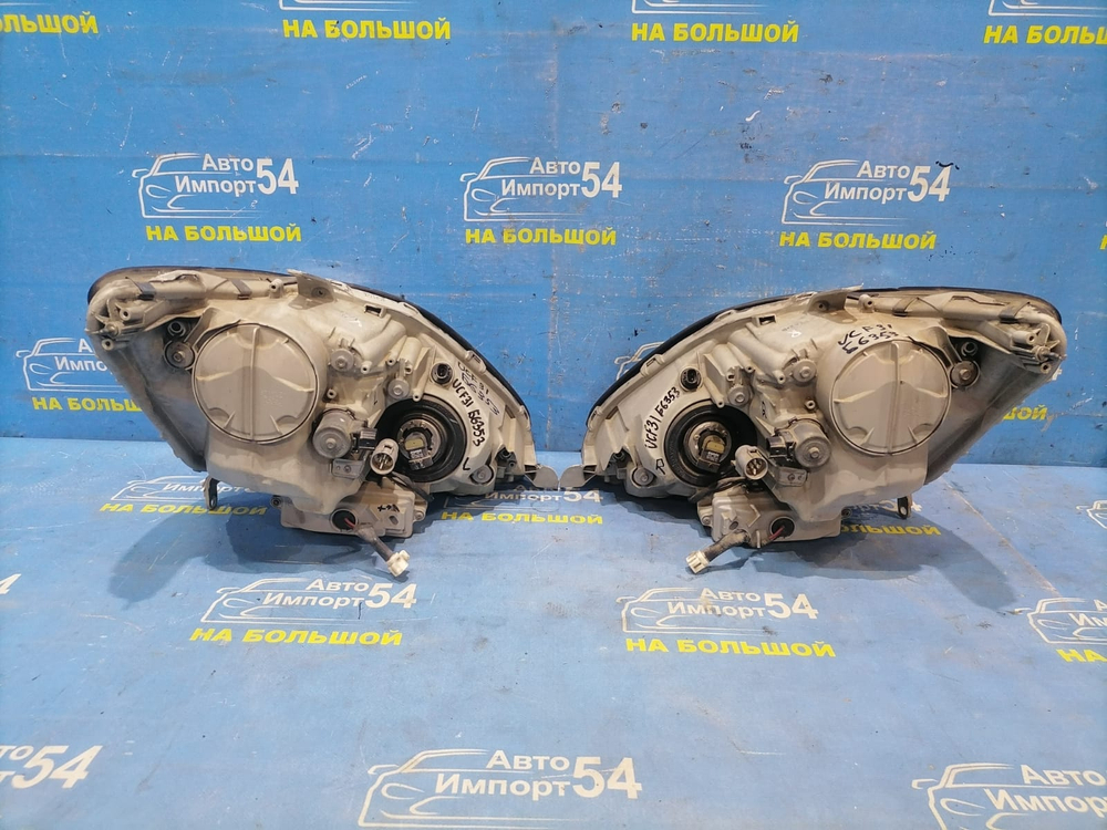 Фара передняя левая TOYOTA CELSIOR 2003-2006