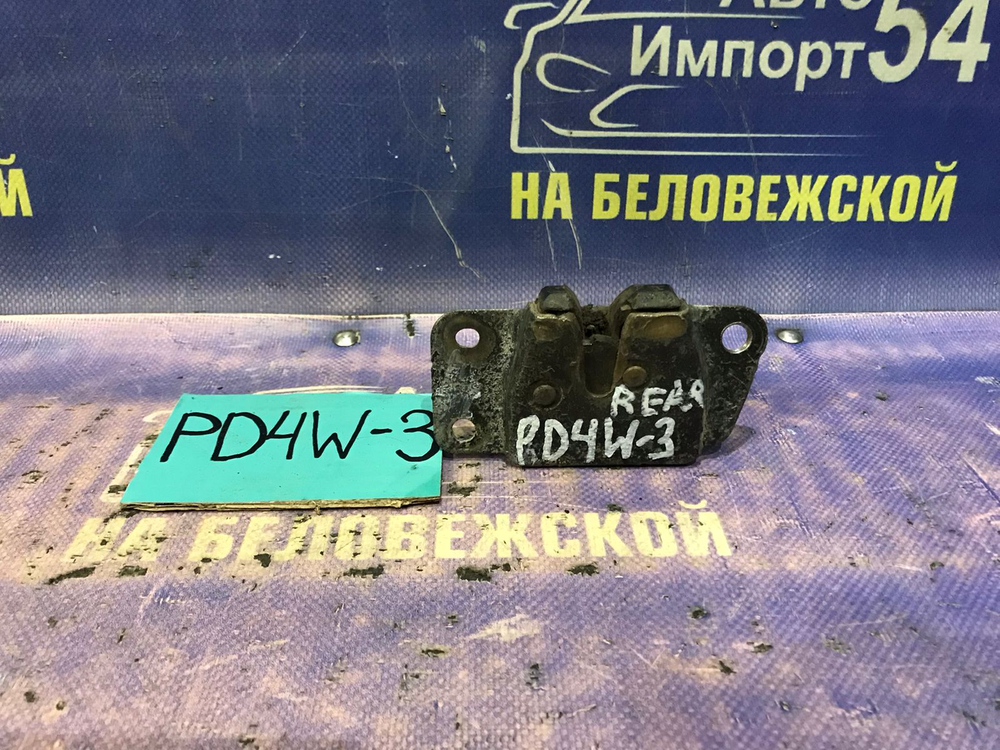 Замок багажника MITSUBISHI DELICA 1994-1997