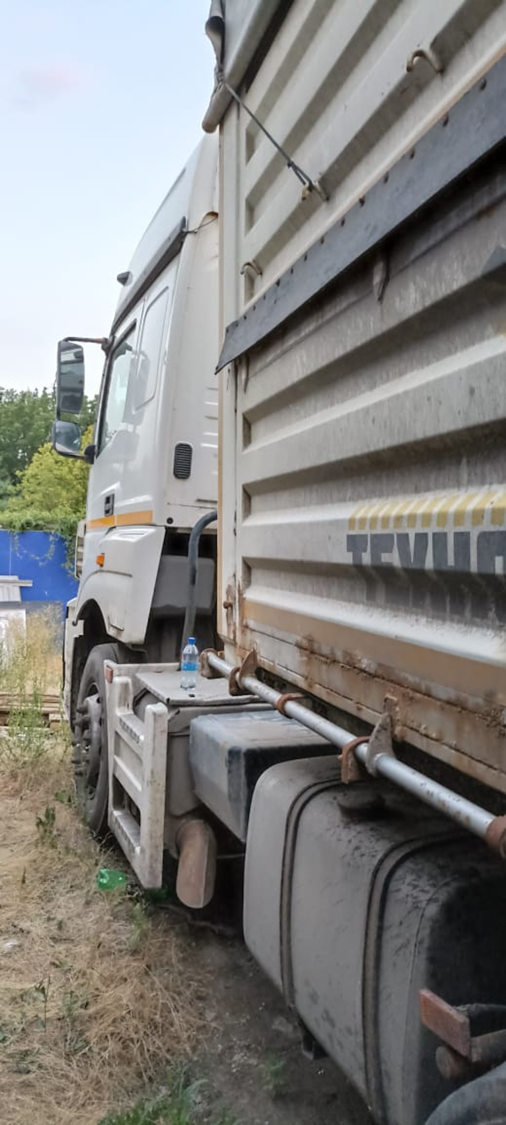 КамАЗ 5490 4x2 Седельный тягач 5490-S5 (Дизель/Газ, 12,0 л, 401 л.с., МТ)