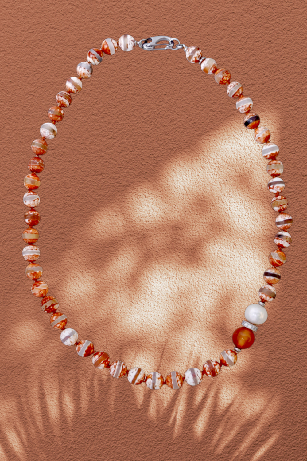 Бусы авторские - агат, сердолик, жемчуг пресноводный, стразы