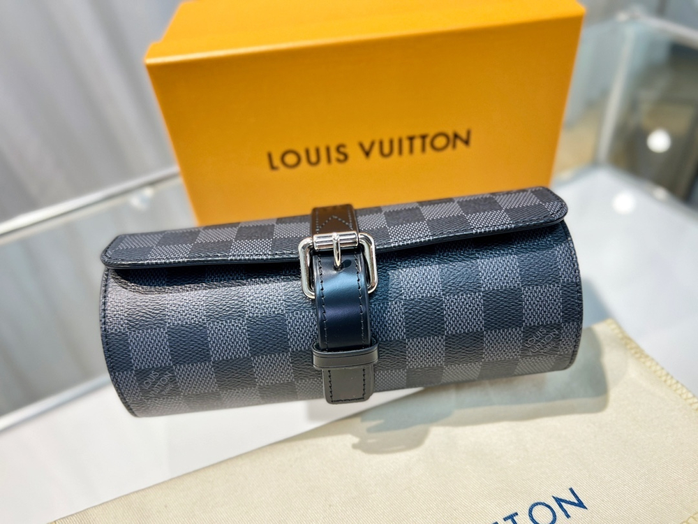 Louis Vuitton 3 Watch Case
