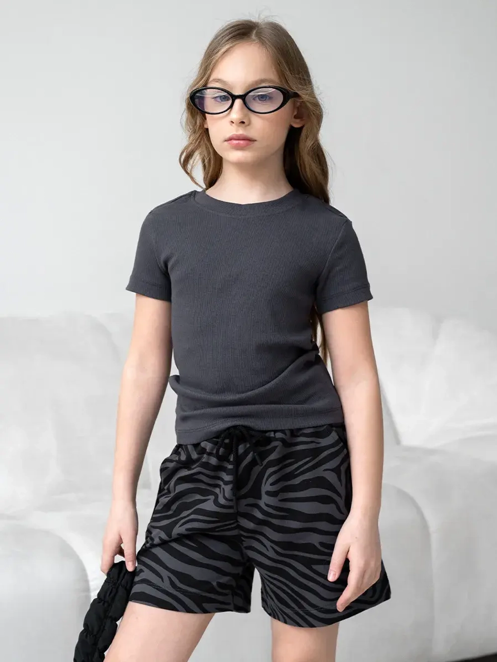 Костюм для девочки на лето с шортами