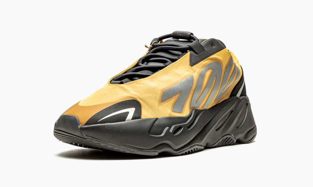 Yeezy Boost 700 MNVN "Honey Flux"