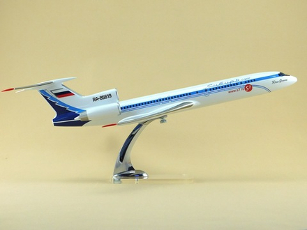 Модель самолета Ту-154М (М1:100, Сибирь, RA-85619, Юлия Фомина)