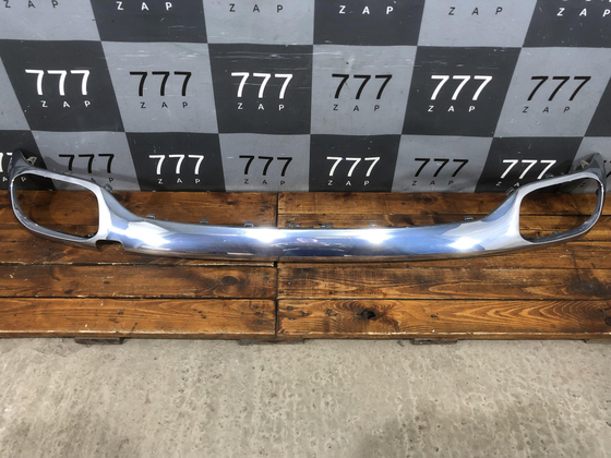 Накладка заднего бампера Mercedes GLE V167 18-нв Б/У Оригинал A1678852407