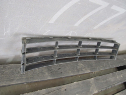 Решетка бампера Skoda Octavia 2 (A5) 08-13 Б/У Оригинал 1Z0853677C