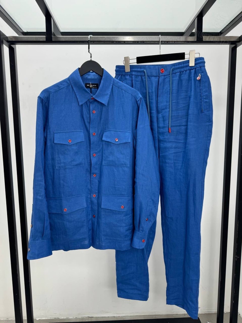 Льняной костюм Kiton