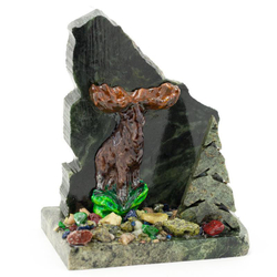 Сувенир "Лось" камень змеевик 60х100х110 мм 1000 гр. R116075