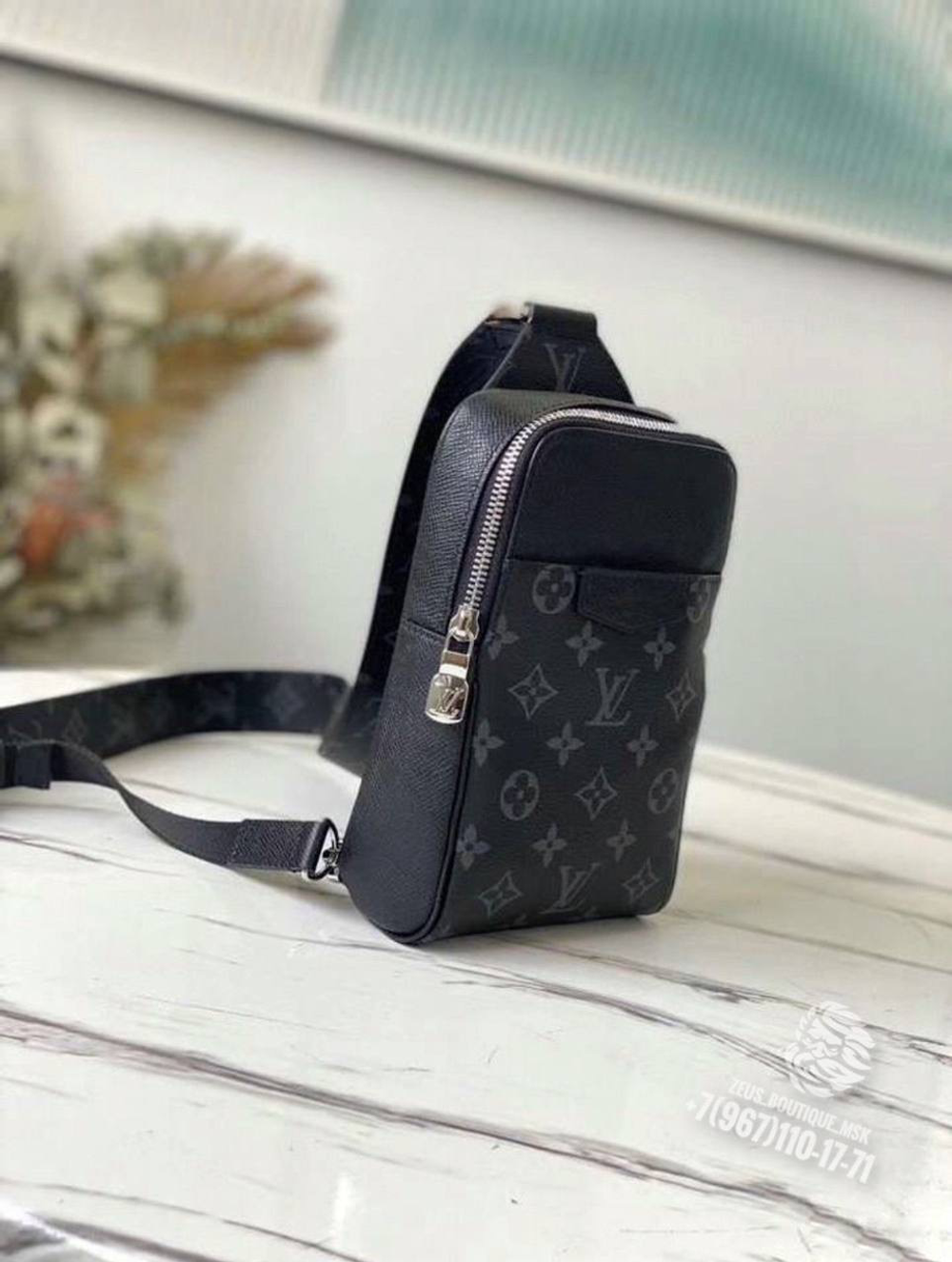 Нагрудная сумка-слинг Louis Vuitton