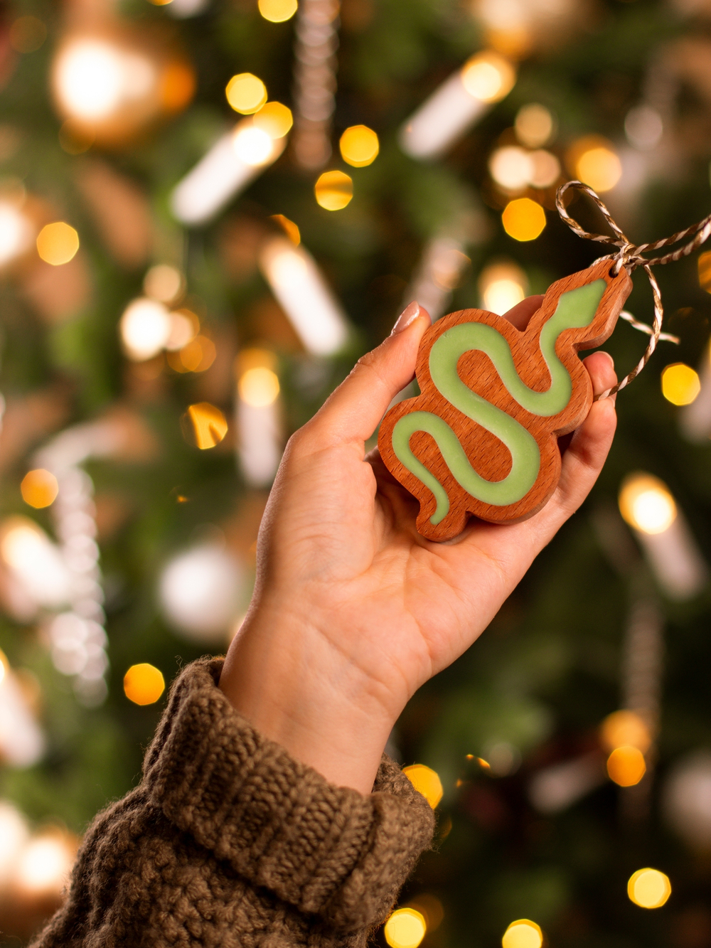 Ароматическое саше в дереве «Змейка