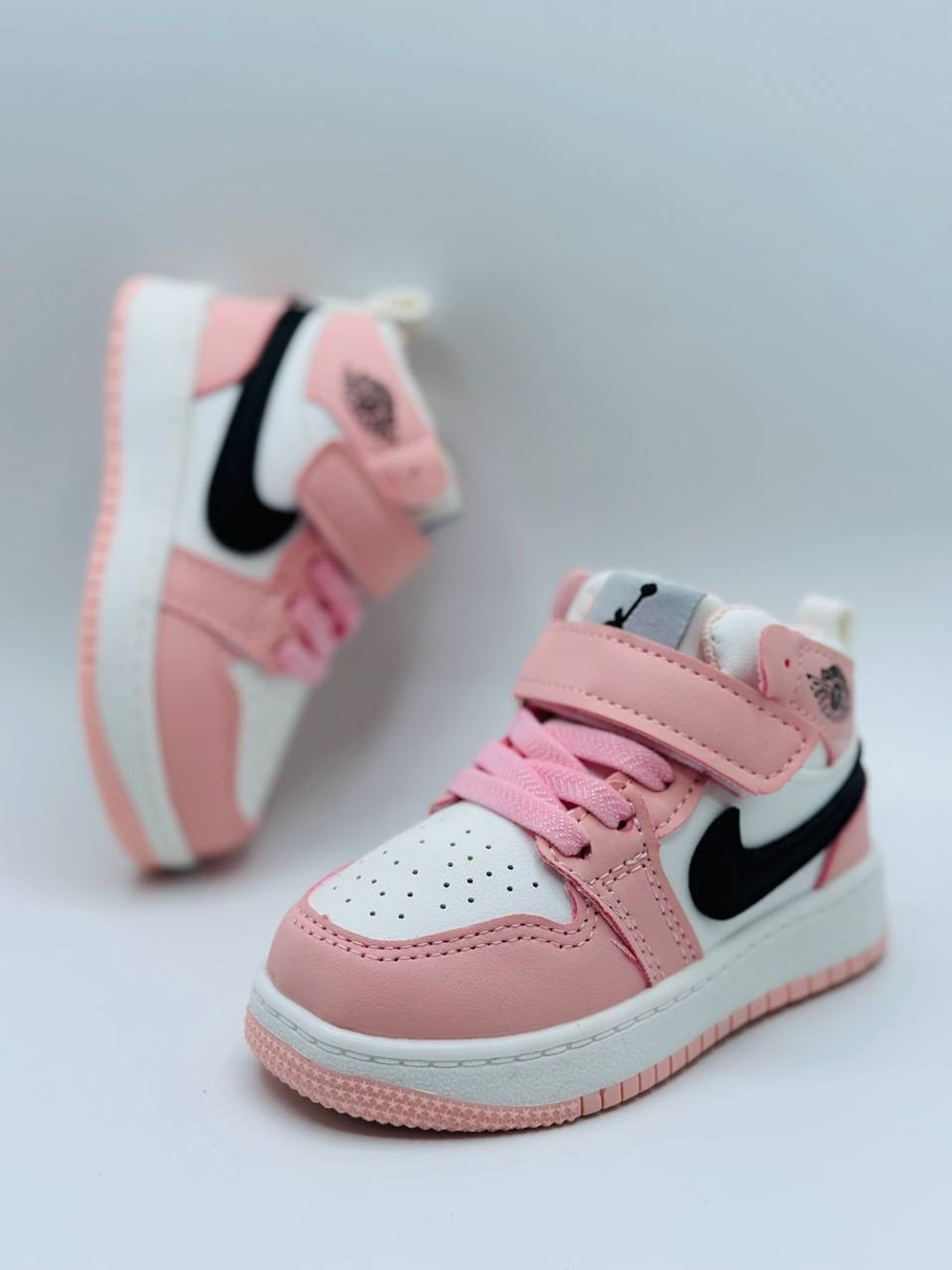 Детские кроссовочки Nike Air Jordan Kids