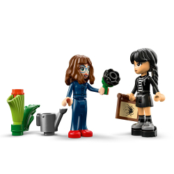 LEGO Wednesday - Цветок черной далии 76784