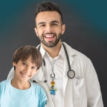 Брелок LEGO Minifigures 5007901 Доктор с подсцветкой