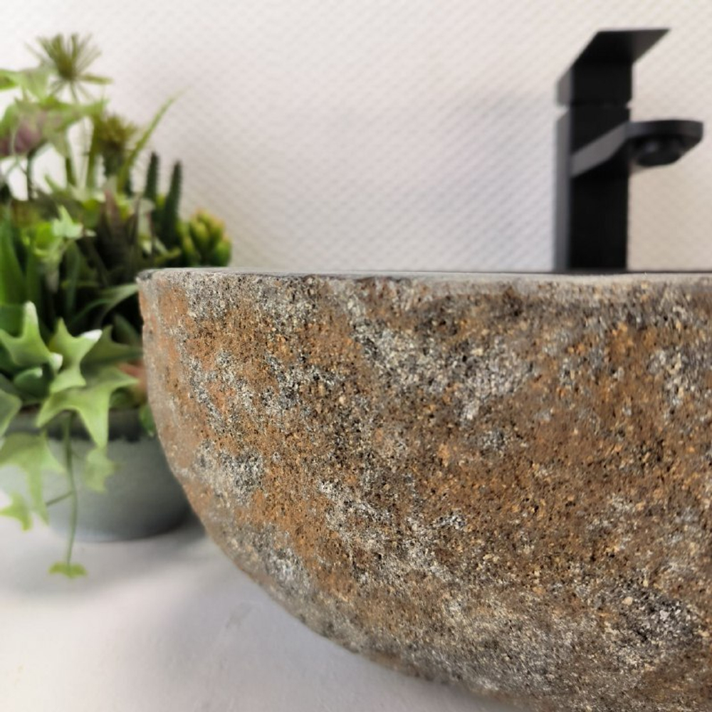 Раковина из речного камня RS63570 (48*36*15) 0122
