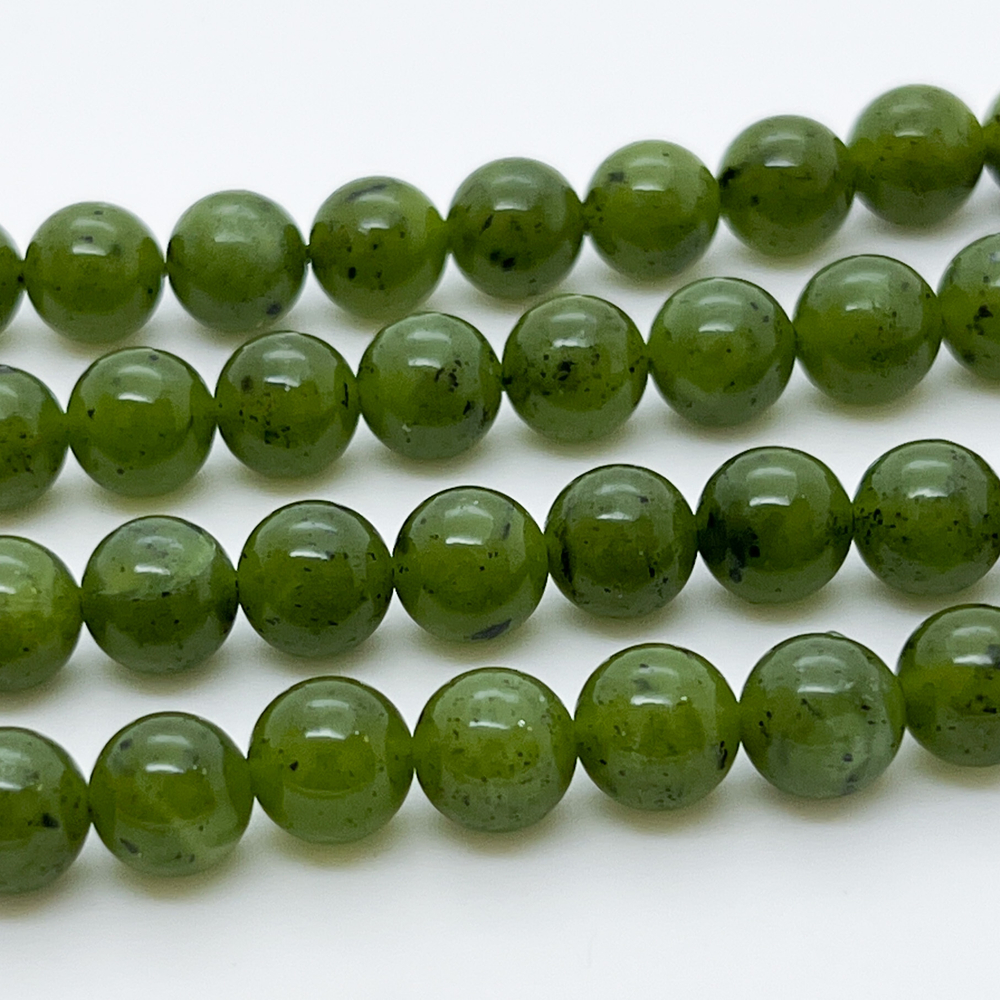 Серпентин, диаметр 8,5-8,6 мм, цена за 11 шт (1/4 нити)