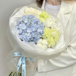 «Мохито» букет из гортензии и диантусов