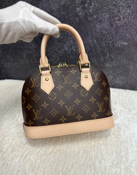 Сумка Louis Vuitton Alma коричневый