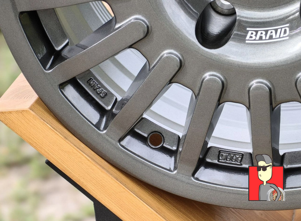 Комплект дисков Braid Winrace 177157 17x8 et25 5x150