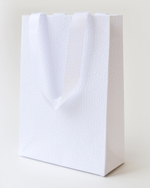 Пакет объёмный с репсовой лентой 150x210x60 мм.