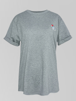 Футболка Yixuan 2233 однотонная с принтом на груди и подворотами на рукавах