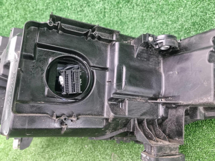 Фара левая BMW X7 G07 (2019-2022) Laser Light