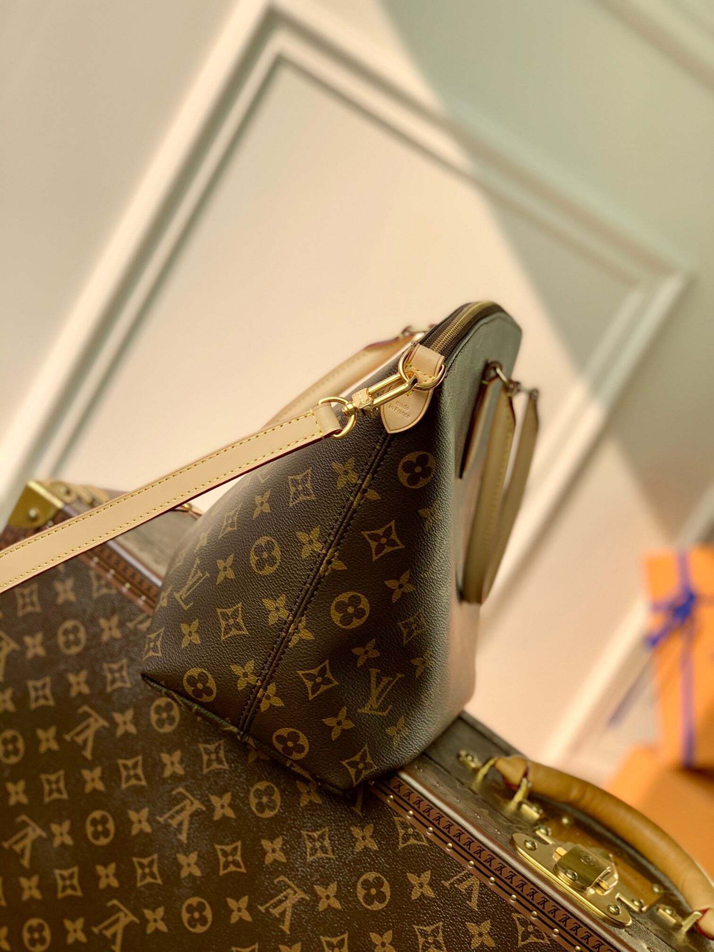 Louis Vuitton Boetie MM