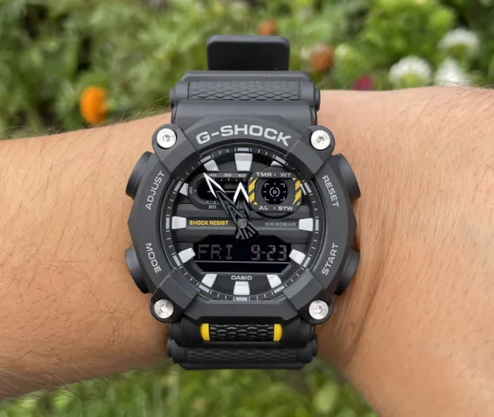 Наручные часы Casio G-Shock GA-900-1ADR