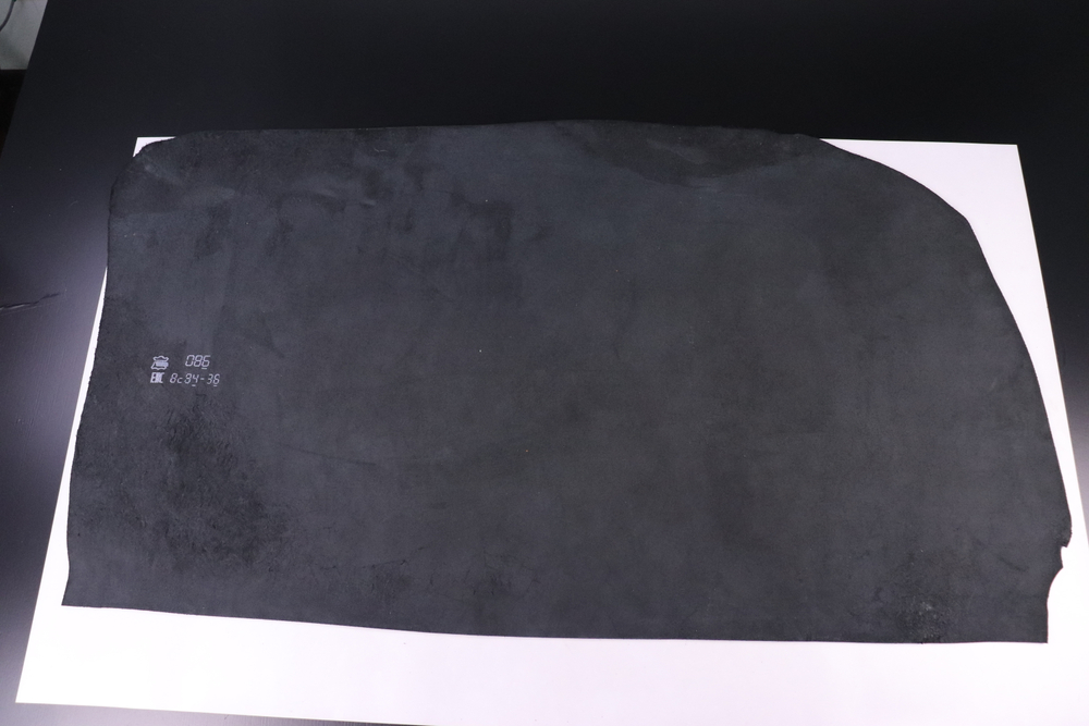 3,4-3,6 Кожа Гермес черный 86 дм² (КЛ)