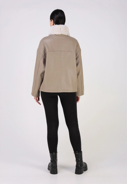 Кожаная куртка демисезонная