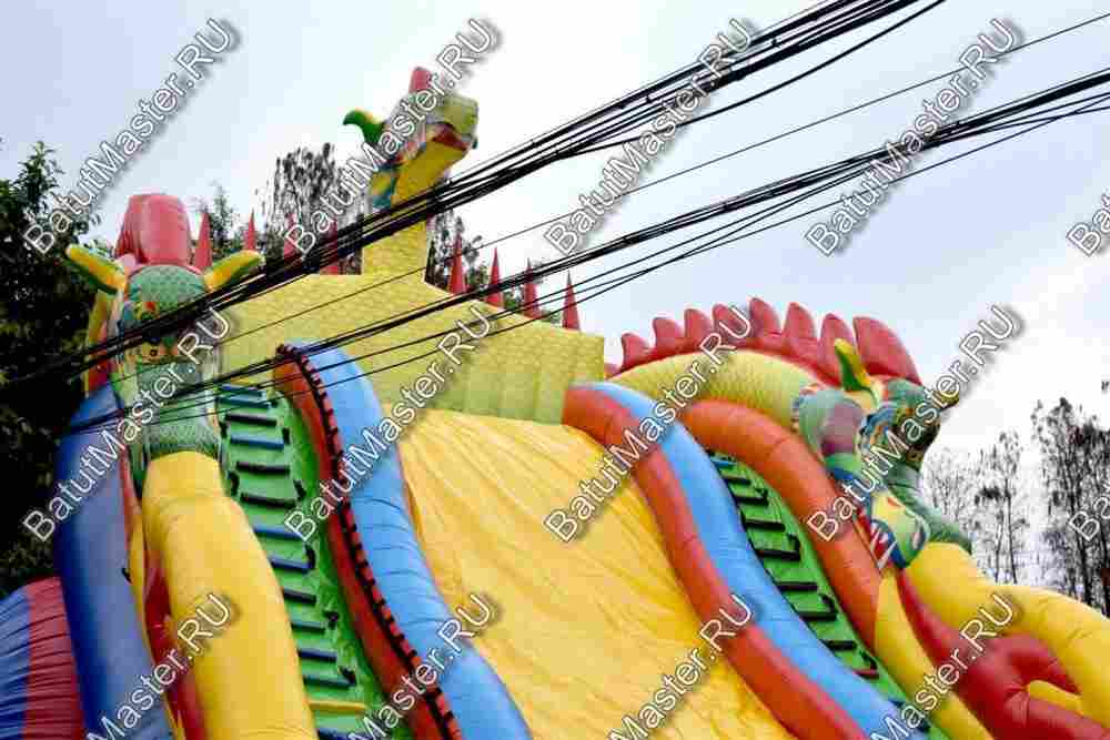 Коммерческий надувной батут "Змей Горыныч 2" 11*6*8,5 м