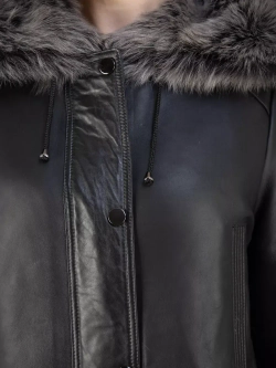 Дубленка зимняя с капюшоном натуральная оверсайз