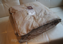 Одеяло стеганое со 100% верблюжьей шерстью 180x200 см. - бежевое