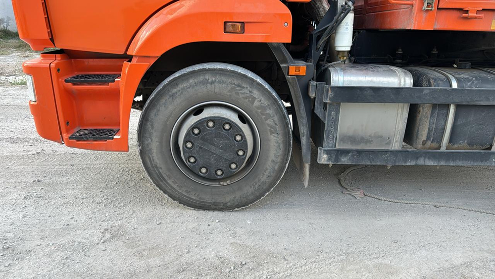 ЭНЕРГОТЕХПРОМ-ИНВЕСТ 6535* на шасси КамАЗ 65115 6x4 Зерновоз 653510 (Дизельный, 6,7 л, 292 л.с., МТ)